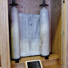 The Sun Lakes Jewish Congregation participated in the Czech Memorial Scroll Trust Workshop and brought scroll No. 77 that was originally from Kolodeje.