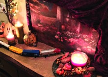A spooky train ride!