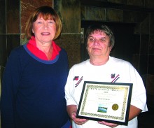 President Jeanine Krause (left) presented the 2015 summer hottie award to Linda Liberti