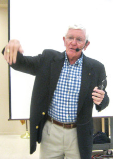 Rear Admiral Dennis Wisely (U.S. Navy ret.), described his dogfight with enemy MIG 17 fighters during the Vietnam conflict at a Sun Lakes Aero Club (SLAC) gathering February 15. Photo by Gary Vacin.