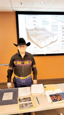 Past President of New Adventures in Learning and longtime presenter, Bill Christian, teaching a class on the history of Arizona.